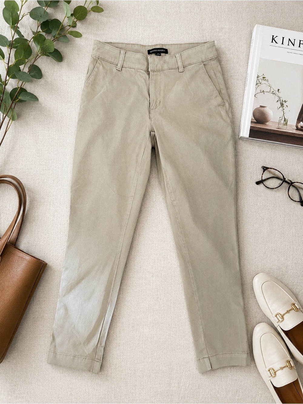 Banana Republic Beige Slim Ankle Pants Size 4 Women’s Stretch Career Casual